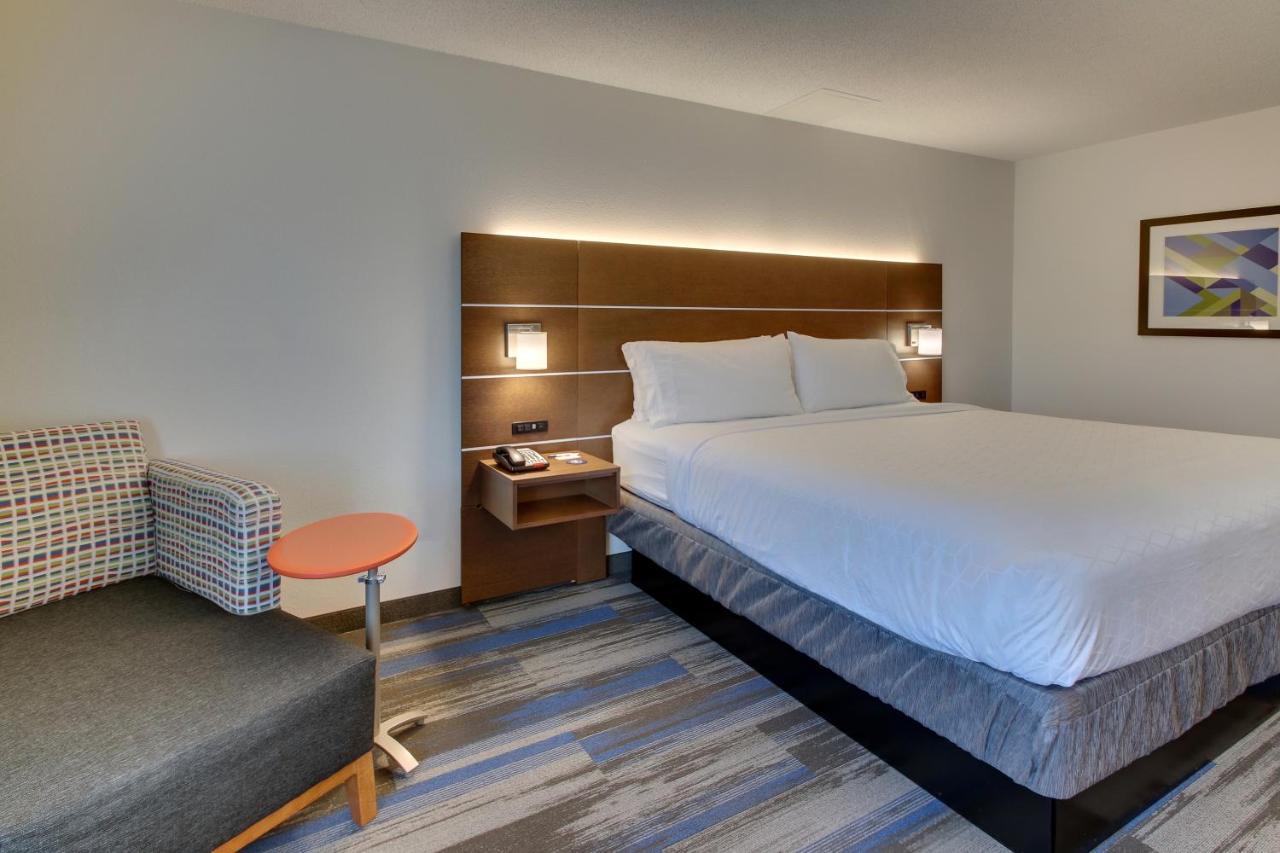 Holiday Inn Express Fishkill-Mid Hudson Valley By Ihg Фишкил Екстериор снимка
