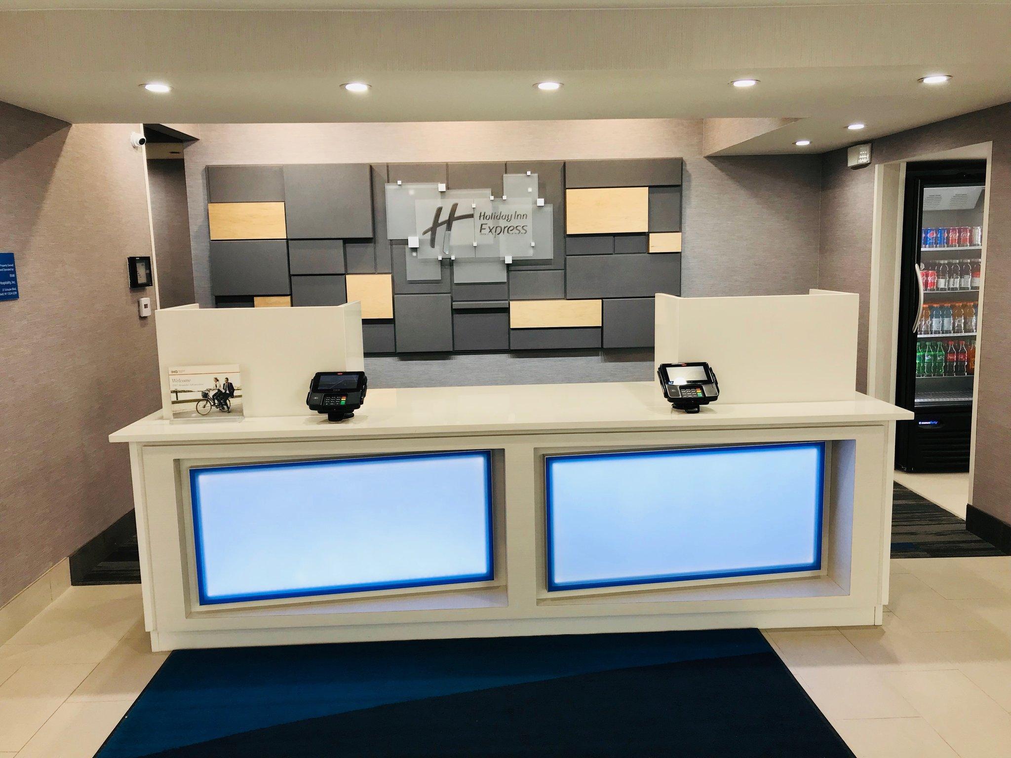 Holiday Inn Express Fishkill-Mid Hudson Valley By Ihg Фишкил Екстериор снимка