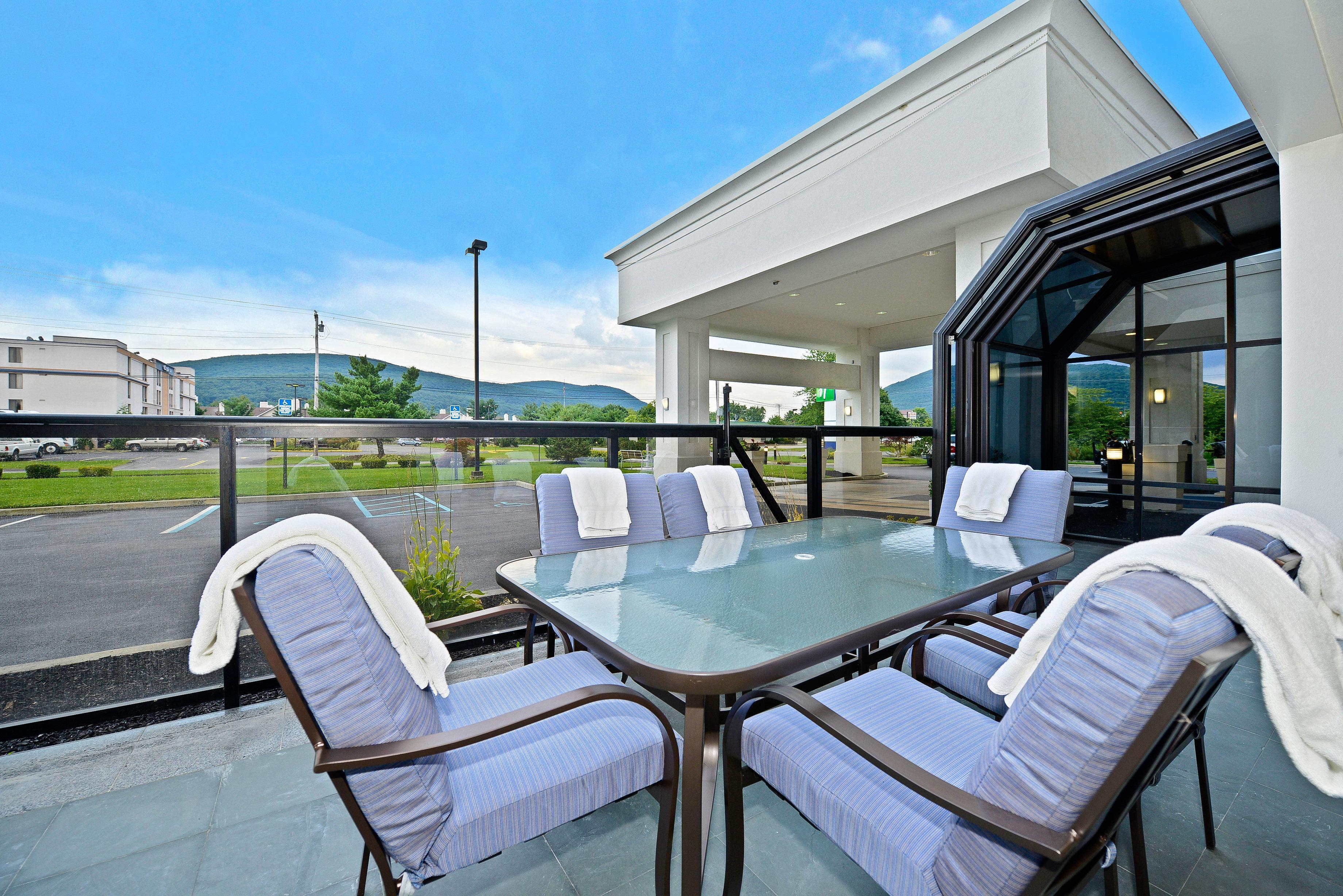 Holiday Inn Express Fishkill-Mid Hudson Valley By Ihg Фишкил Екстериор снимка