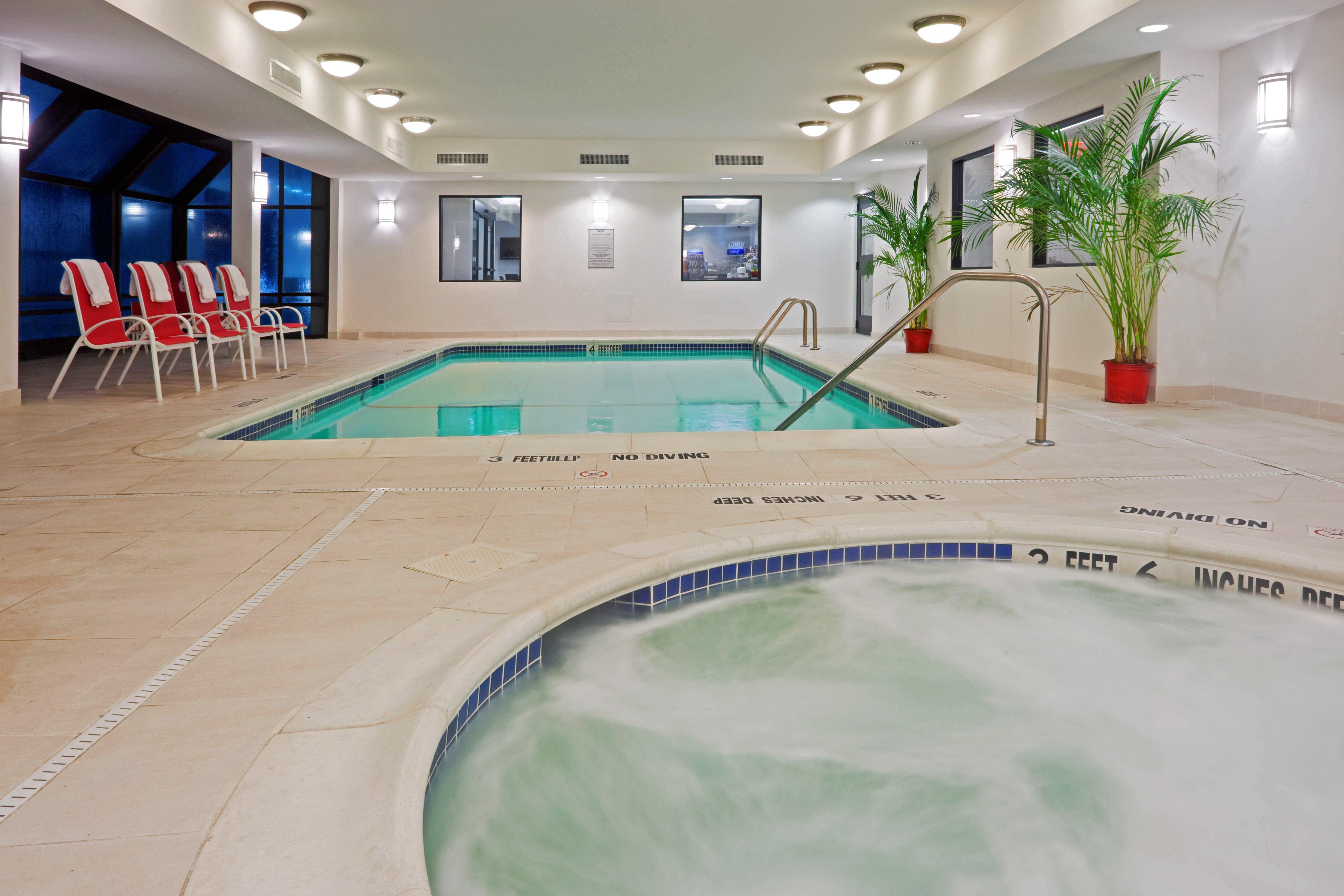 Holiday Inn Express Fishkill-Mid Hudson Valley By Ihg Фишкил Екстериор снимка