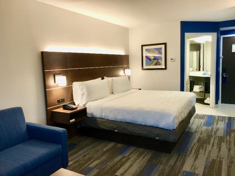 Holiday Inn Express Fishkill-Mid Hudson Valley By Ihg Фишкил Екстериор снимка